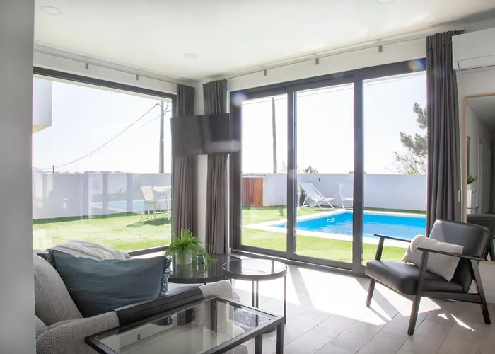 Palhais Paradiso - Perfect For Families & Friends بيت للعطل Santo Isidoro